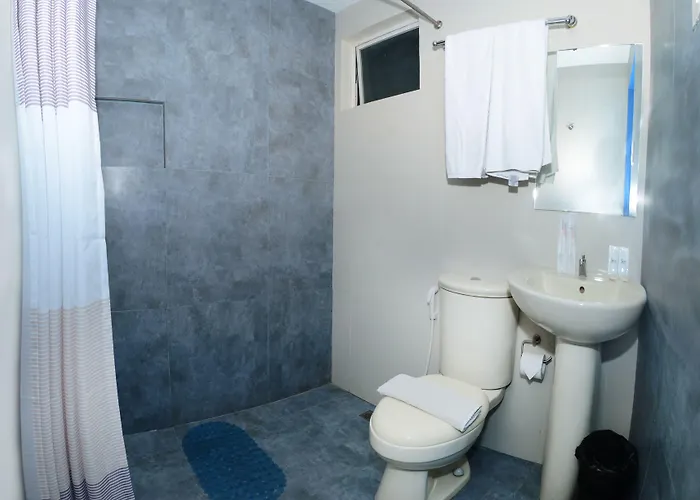 Skyblue Hotel 2*